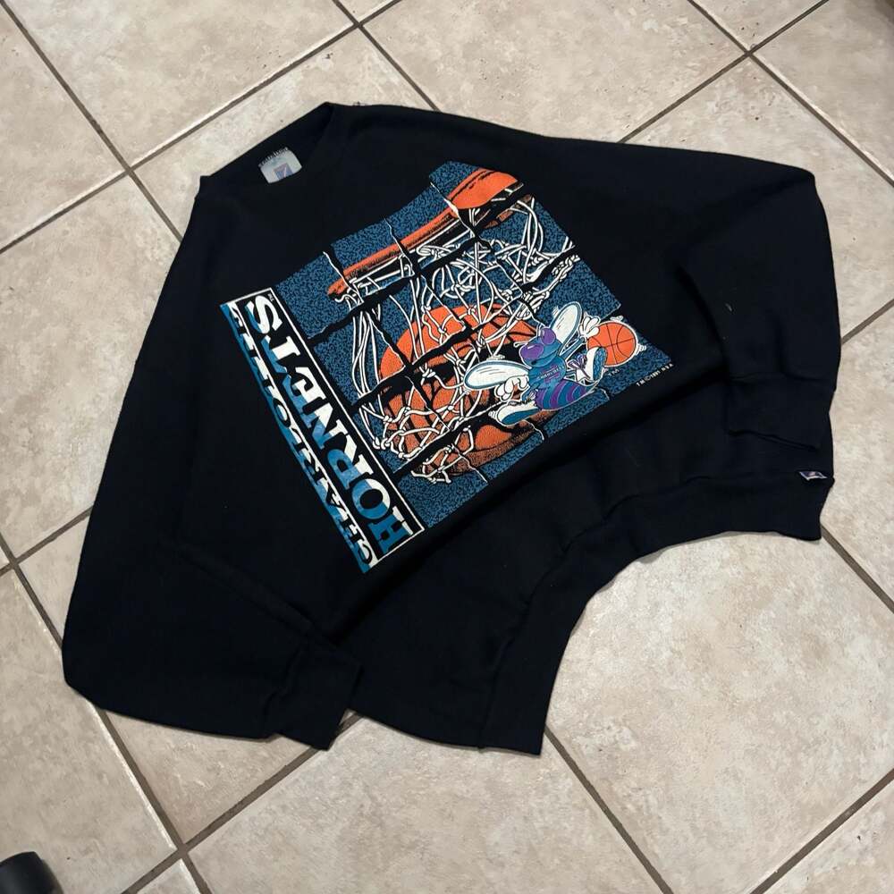 Vintage 90s Charlotte Hornets NBA Sweatshirt Medium Logo 7 rare streetwear